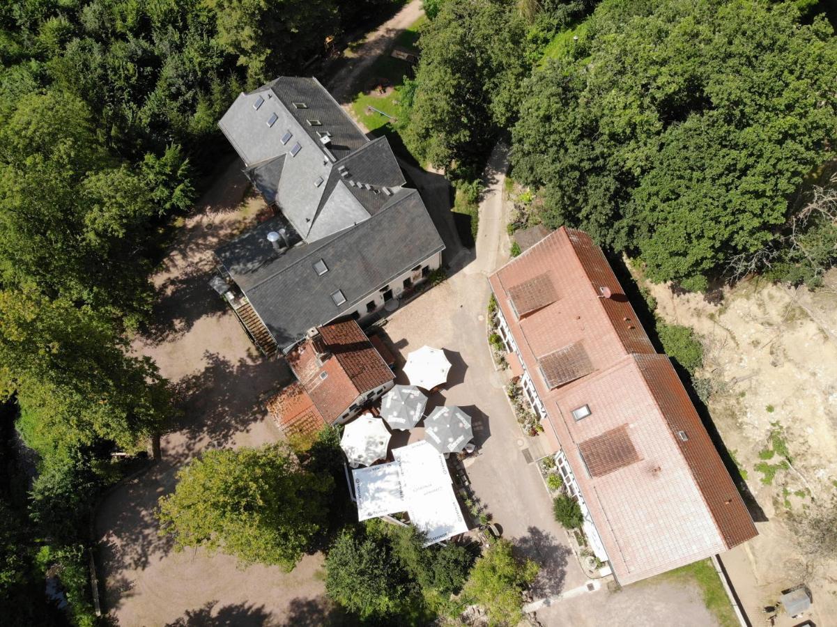 Zur Margarethenmuehle - Landgasthof Und Waldhotel Rosswein Exterior photo